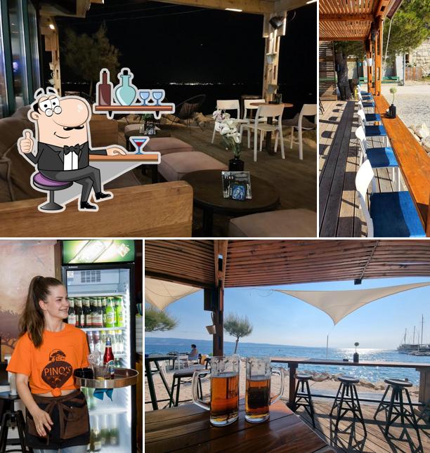 Siediti a un tavolo di Pino Bar / The place to be