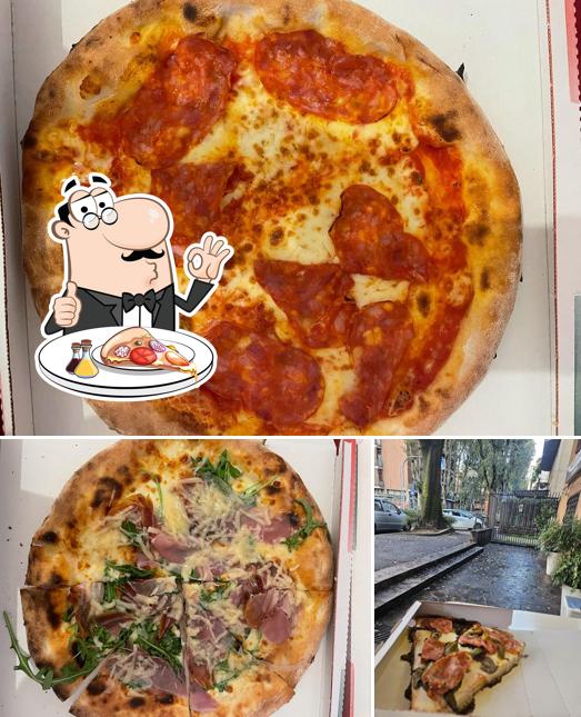 Ordina una pizza a Pizzeria 2000