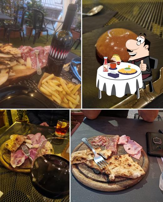 Piatto di formaggi al Condividi il piacere del gusto cocktail bar pizzeria