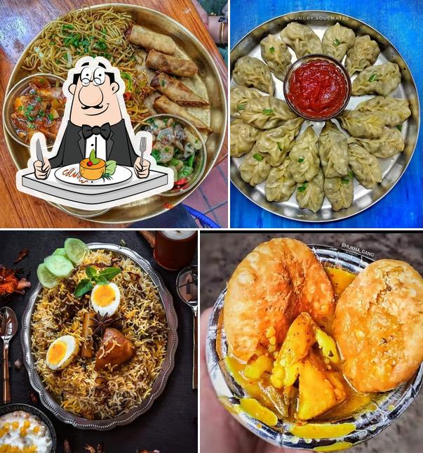 Food at JHA JEE LINE HOTEL