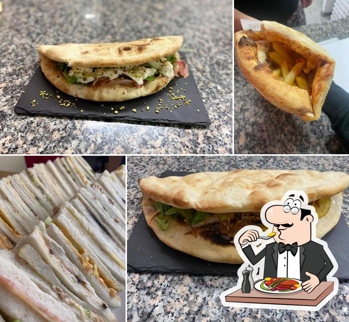 Platti al Pizzeria il Baffo Rosso