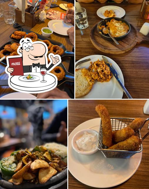 Food at Pop Tate’s Mira Road