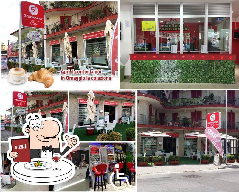 La immagine di cibo e esterno da Stanleybet Caffé