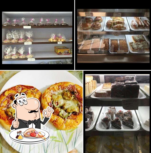 Get pizza at Bagels
