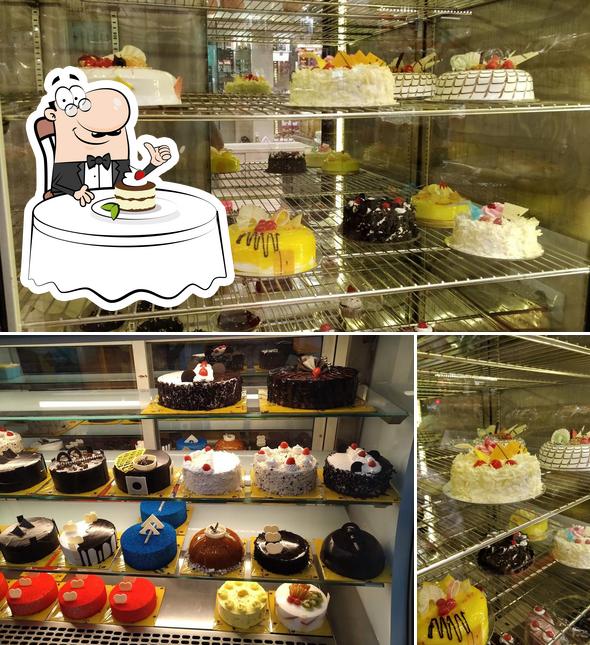 Jahagirdar Foods Sharanpur Road Shop provides a range of sweet dishes