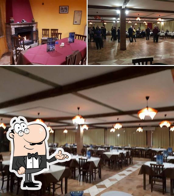 Siediti a un tavolo di Ristorante pizzeria aurora Giuseppe Scino