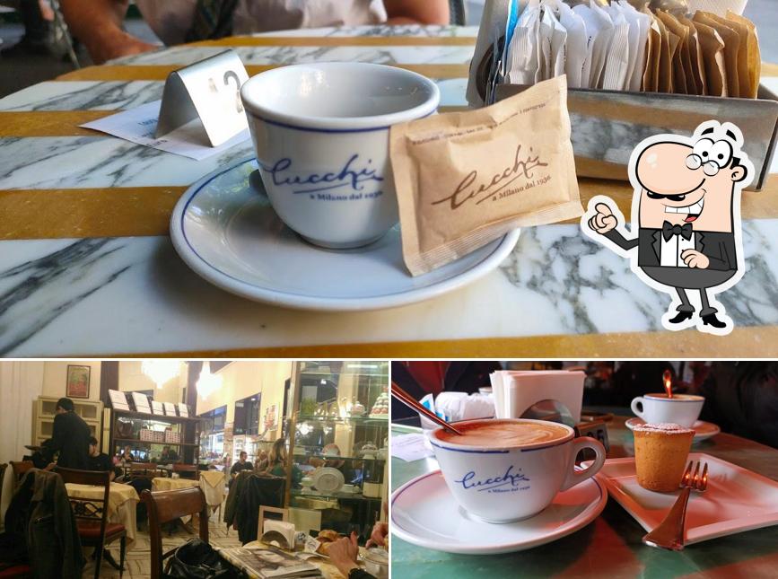 Siediti a un tavolo di Pasticceria Cucchi