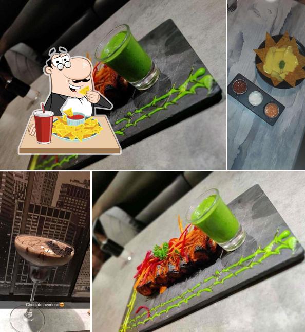 Nachos at Around d' Globe