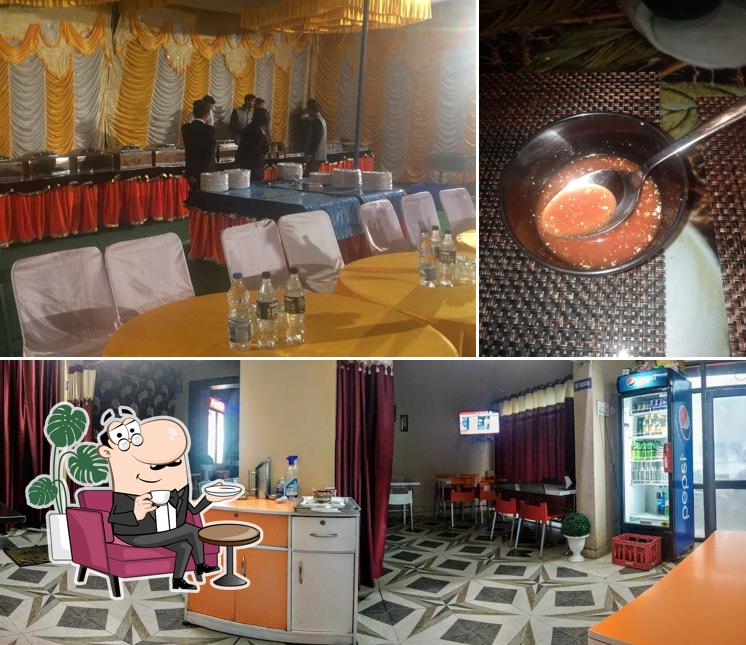 The image of Grill Hut Junction’s interior and food