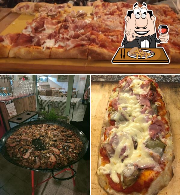 Scegli una pizza a Wilmer Bakery