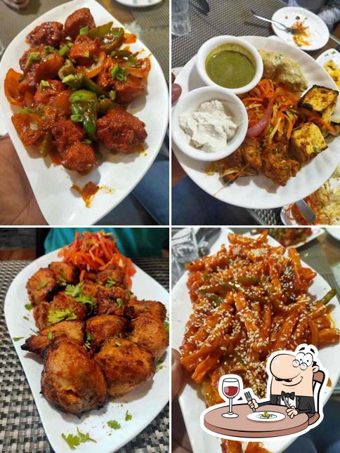 Chicken wings at Ustadi