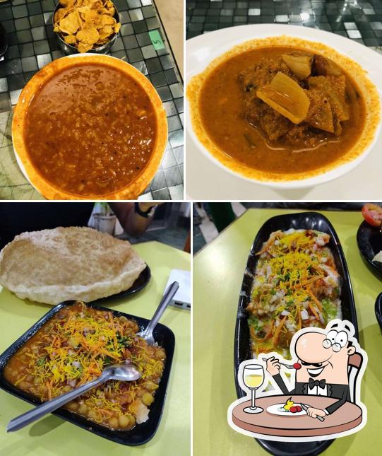 Food at Woody's