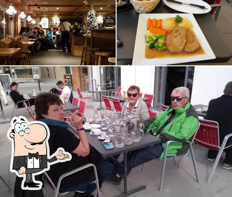 La interni e cibo del ristorante