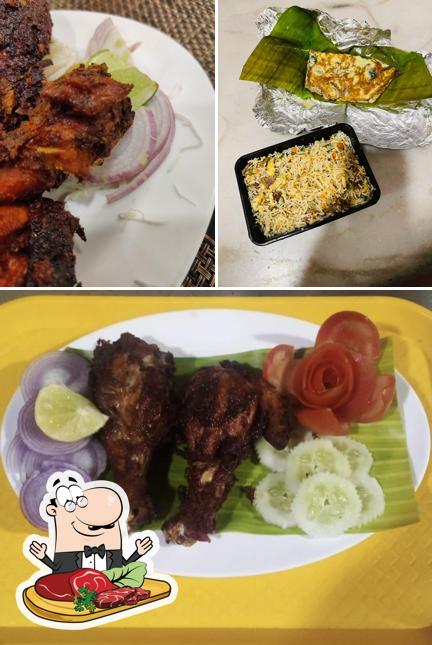 Meat meals are available at Nellai Machanin Rusikkaran