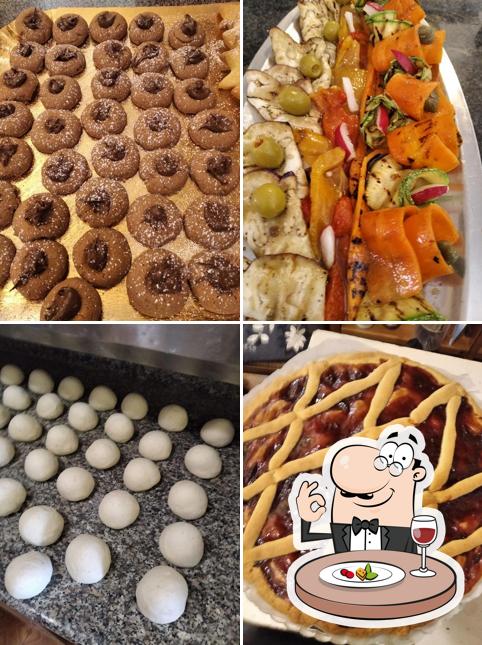 Platti al Bar Trattoria Pizzeria della Piazza