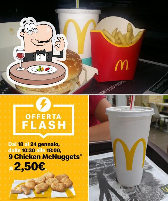 Tra le diverse cose da McDonald's Nocera Superiore si possono trovare la cibo e bevanda