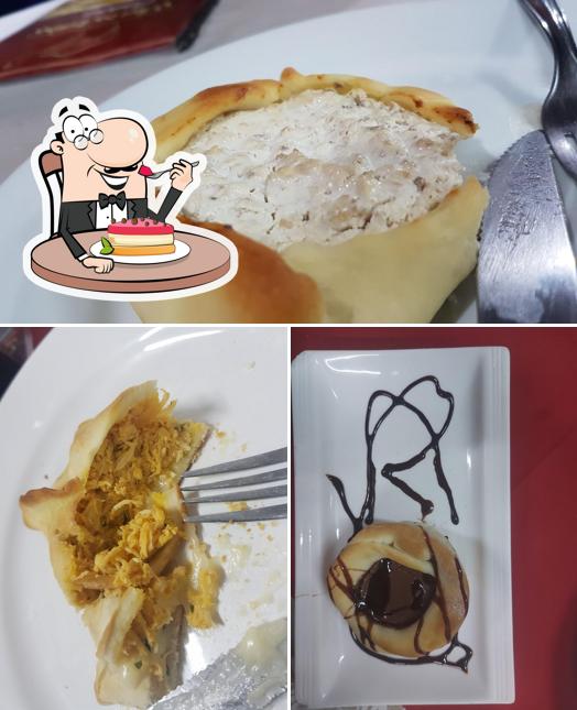 O Rei da Esfiha serve uma seleção de pratos doces
