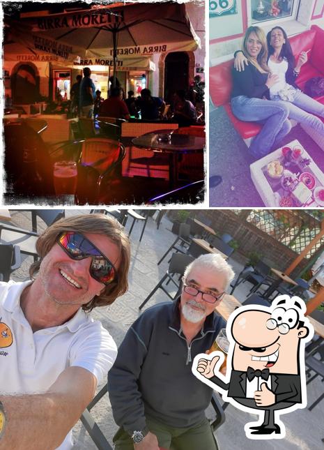 Guarda questa immagine di Bar Monti