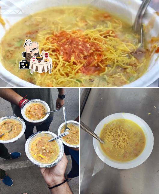 Ramen at Akshar Dal Pakvan