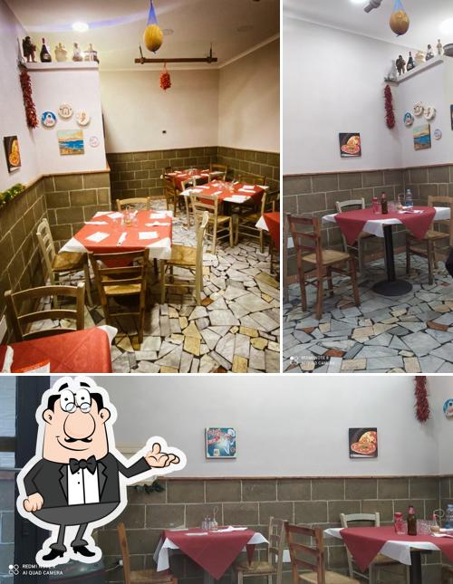 Gli interni di Anema&Pizza Di Massimo Cervo