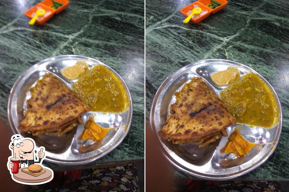 Order a burger at Shree Ram Bhojnalaya