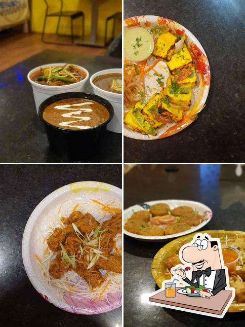 Meals at Chakhh De Punjab