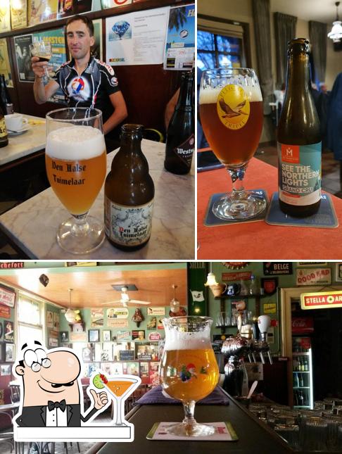 Café De Pelikaan