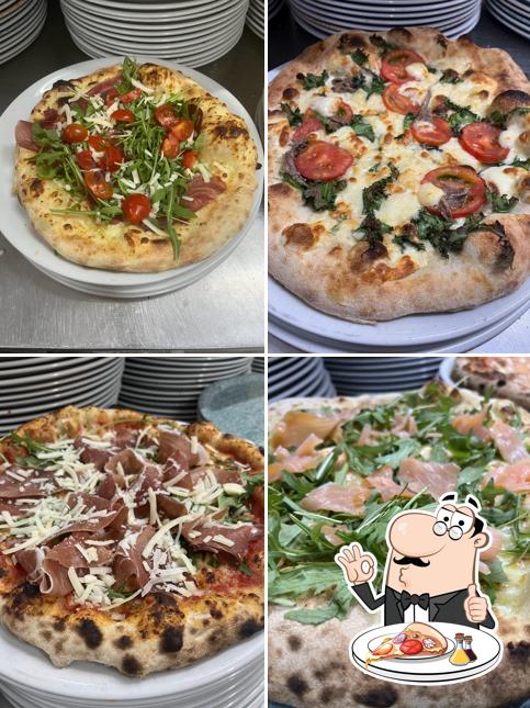 Scegli una pizza a Da James