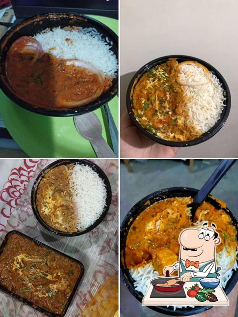 Chicken curry at Insta Bowl