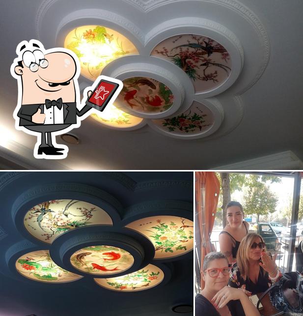 Dai un’occhiata alla foto che raffigura la esterno e cibo di La Perla d'Oriente