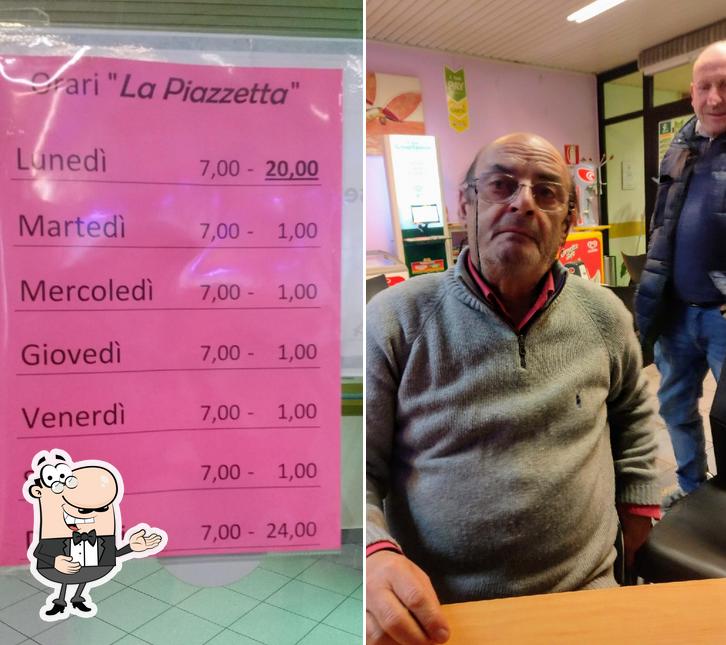 Guarda la foto di Bar La Piazzetta