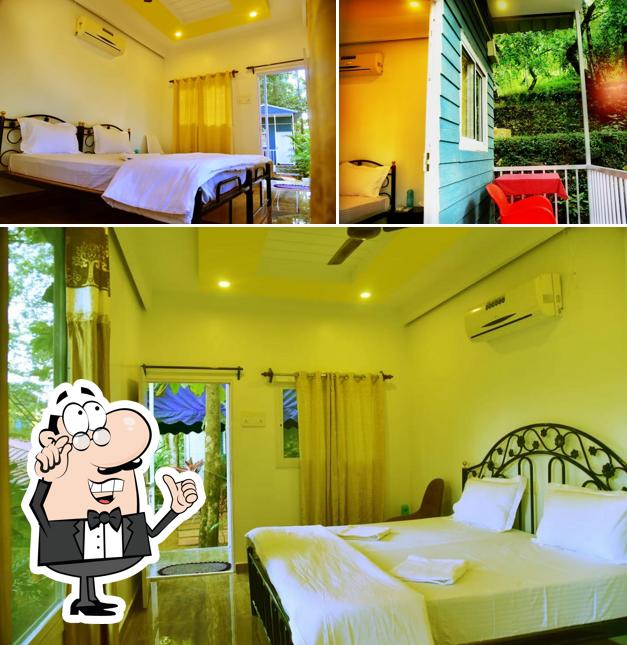 Check out how Mika Mocha Cafe looks inside