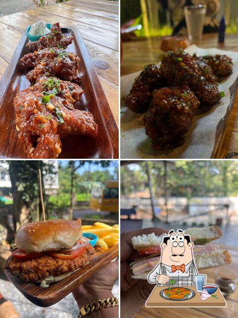 Chicken wings at O Poço - Bar, Kitchen & Music