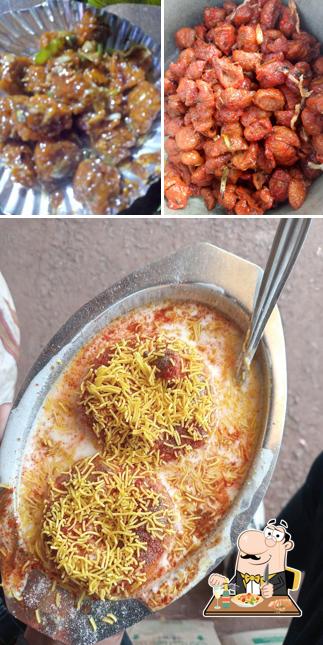 Food at Lucky Chinese Stall