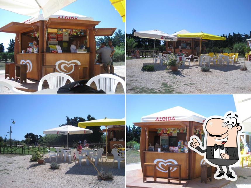 Dai un'occhiata agli interni di Bar S'Isula