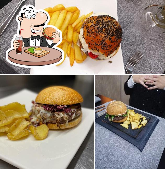 Prova un hamburger a Ristorante Pizzeria L'alternativo