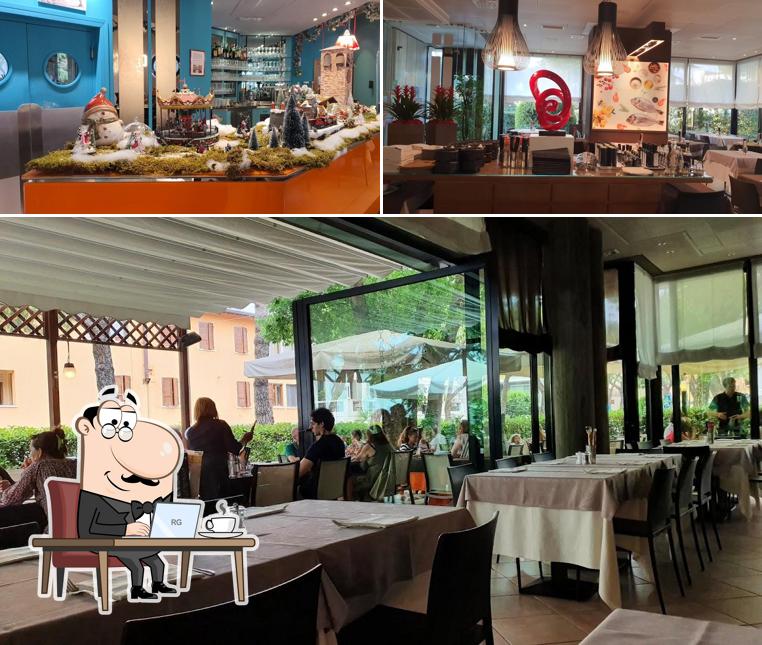 Siediti a un tavolo di Ristorante Pizzeria "Rossi & Rossi"