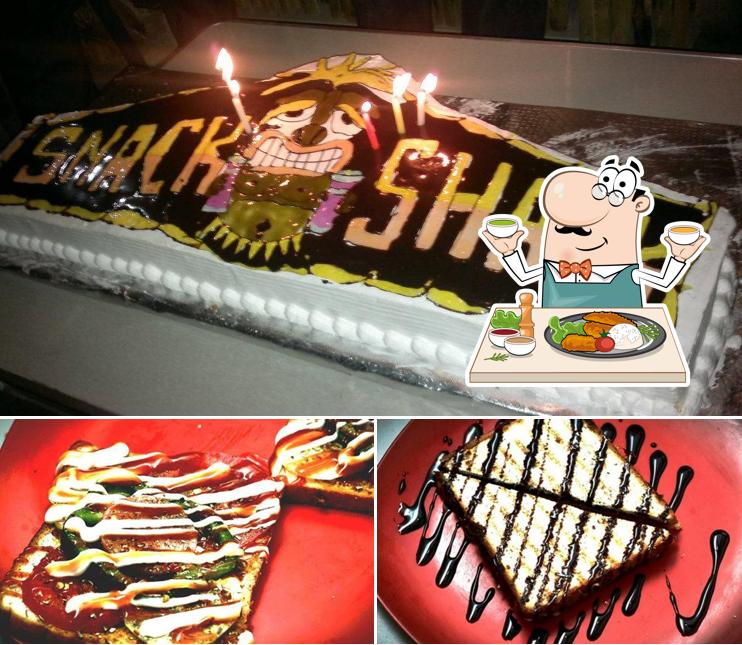 Food at Snack Shack