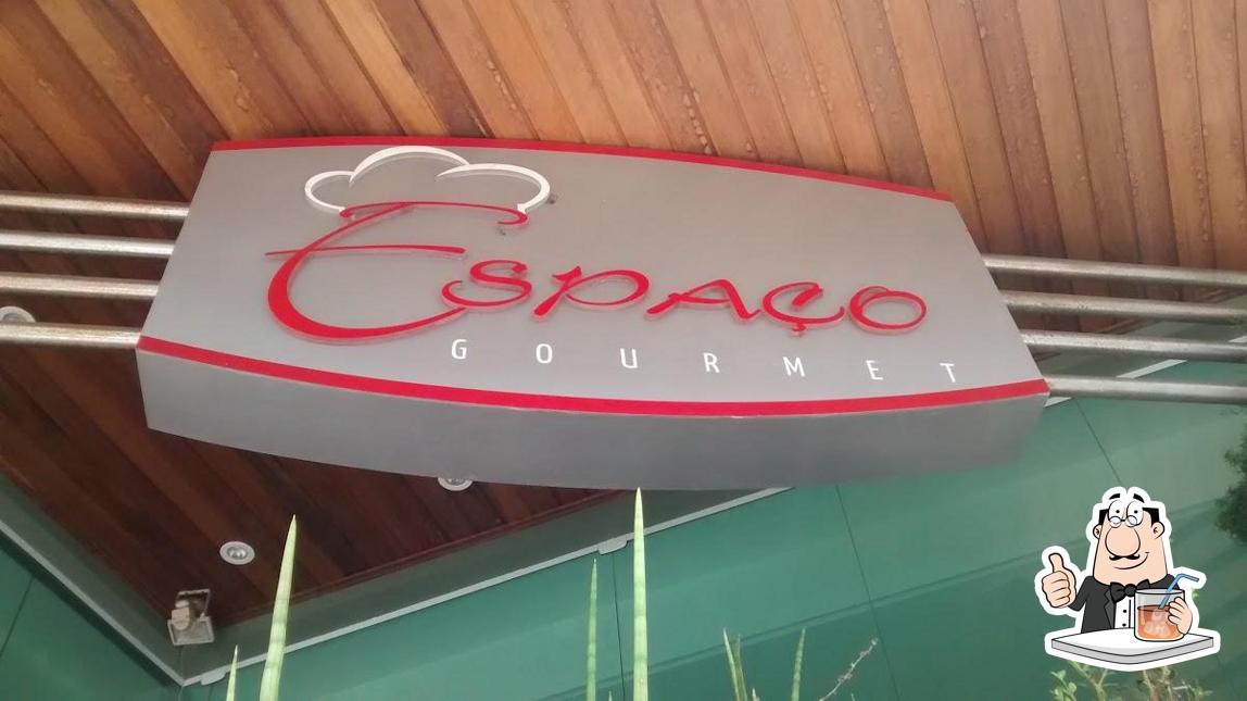 Peça uma bebida do menu