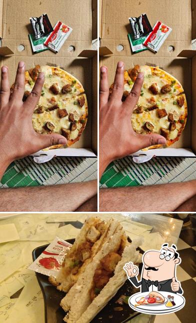 Pick pizza at Foodos Eatery