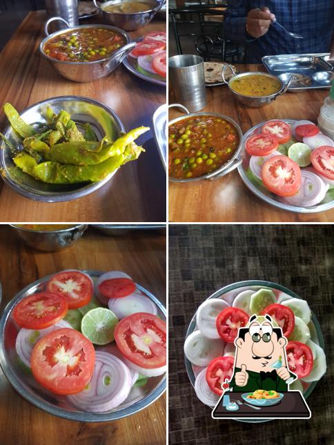 Food at SHERE-PUNJAB DHABA