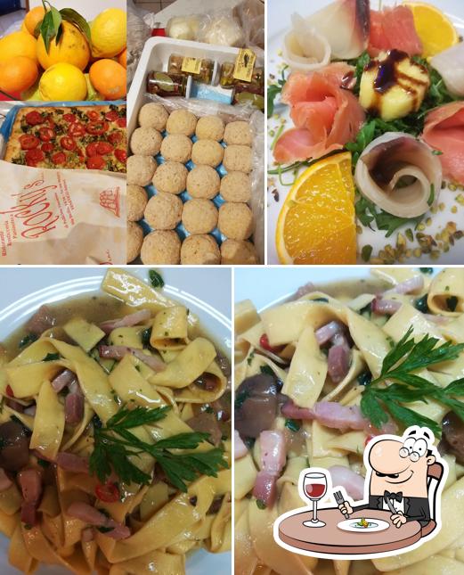 Cibo al Rocky's Ristorante Rosticceria Gastronomia Italiana