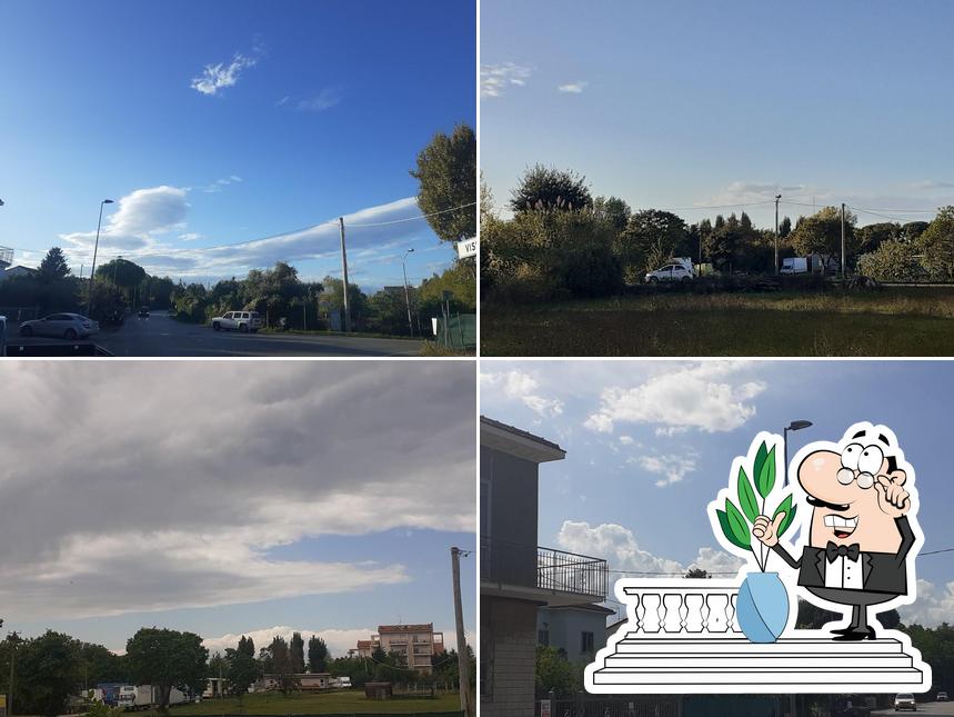 Guarda gli esterni di Bar Angelo