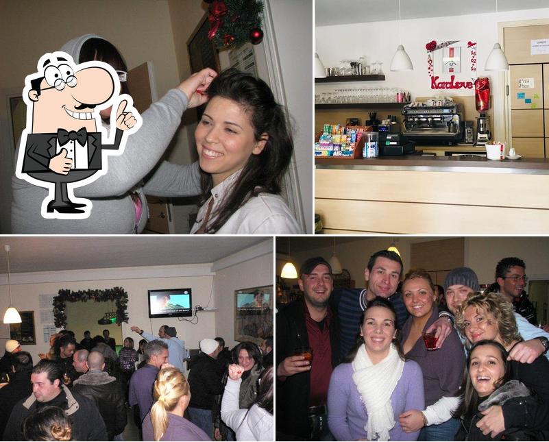 Kena's Café, bar e tabaccheria