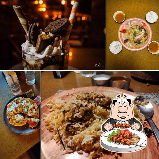 Meals at Hotel Woods (Cafe & Restaurant)