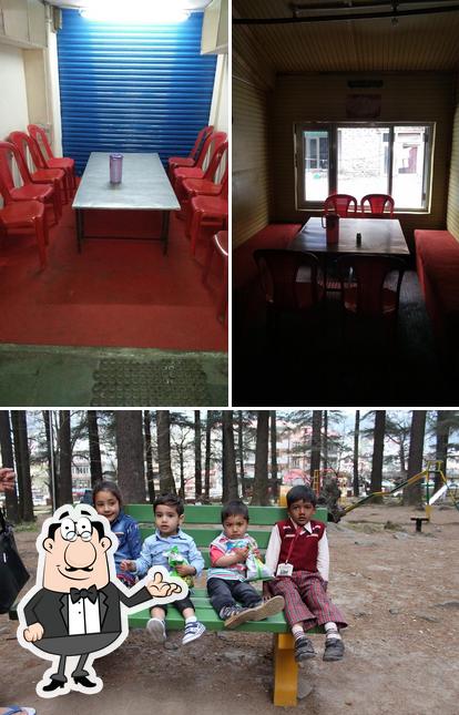 The interior of Meerut Khana Khazana (Halal Hotel in Manali / Halal Resturant in Manali / Food Parcels in Manali)