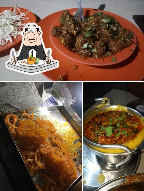 Meals at Shree Ganesh Dhosa Centre