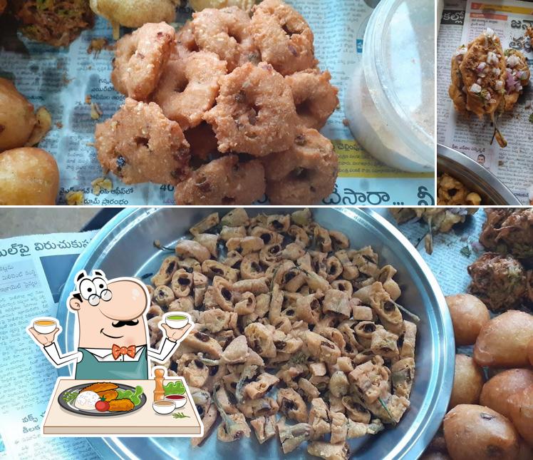 Fried calamari at Sri vasavi flour mill and prasad bajji centre