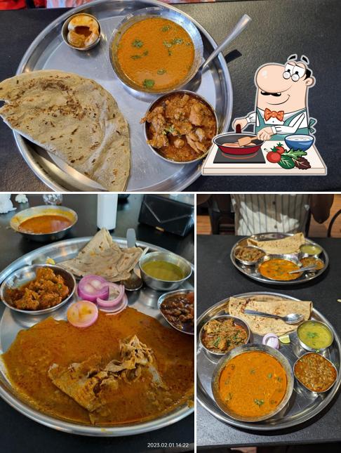 Chicken curry at Laad Nusta Mutton Chicken