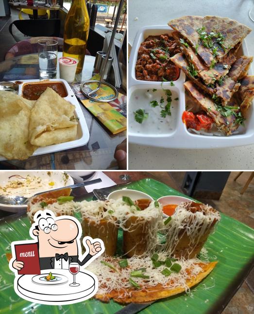 Food at Chaat Bazaar